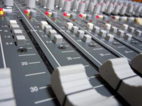 �O�d���@�f���ݔ��E�����ݔ�