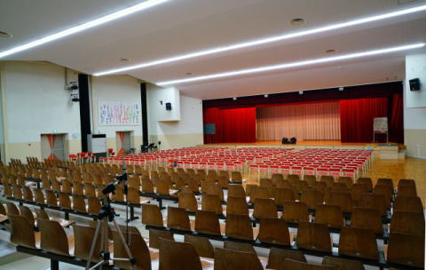 �w�Z�@�����E�f���ݔ�