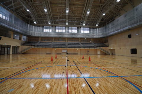 �̈�ق̉����ݔ��E�f���ݔ�