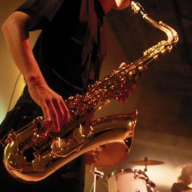 ���C�u�n�E�X�@�����ݔ��E�f���ݔ�